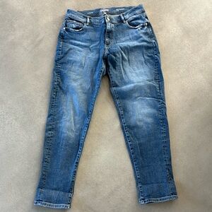 DL1961 size 30